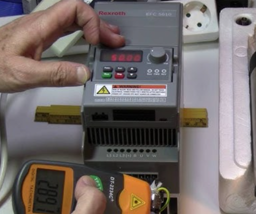 Biến Tần Bosch Rexroth Báo Lỗi? Trung Tâm Sửa Chữa Xử Lý Nhanh Chỉ 2H